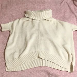 🎀CLOSET CLEAR -OUT🎀 cowlneck poncho